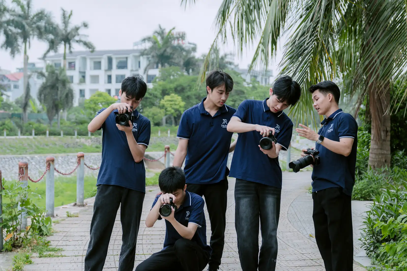 Khóa Học Chụp Chuyên